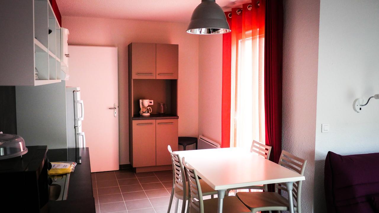 Village Vacances Passion La Buissiere Labeaume Exteriér fotografie