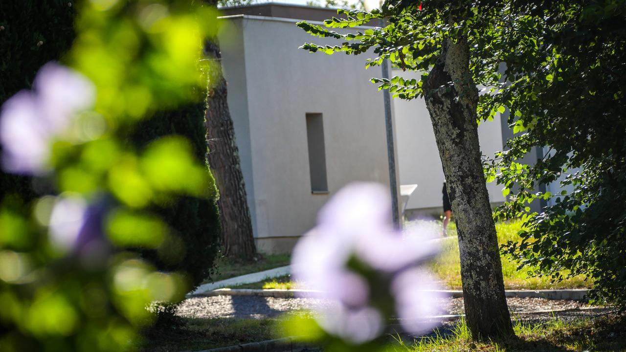 Village Vacances Passion La Buissiere Labeaume Exteriér fotografie
